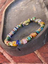 Load image into Gallery viewer, Beaded Stretch Bracelet - Square Floral Glass