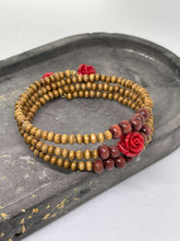 Load image into Gallery viewer, Memory Wire Beaded Bracelet - Red Wood Rose