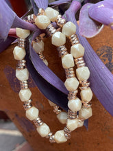 Load image into Gallery viewer, Beaded Stretch Bracelet - Lusters