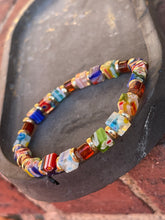 Load image into Gallery viewer, Beaded Stretch Bracelet - Square Floral Glass