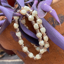 Load image into Gallery viewer, Beaded Stretch Bracelet - Lusters