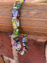 Load image into Gallery viewer, Beaded Stretch Bracelet - Square Floral Glass