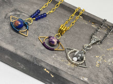 Load image into Gallery viewer, Necklace (Beaded) - The Eye (Purple/Gold)
