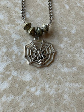 Load image into Gallery viewer, Halloween Necklace (Beaded) - Spiders!
