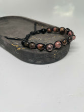 Load image into Gallery viewer, Knotted Bracelip - Black and Pink
