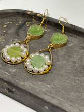 Load image into Gallery viewer, Beaded Earrings - Pearls and Lime
