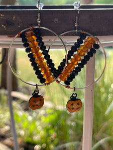 Halloween - Beaded Criss Cross Applesauce JackoLantern Hoops